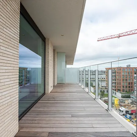 Luxurious New With Stunning Views Остенде