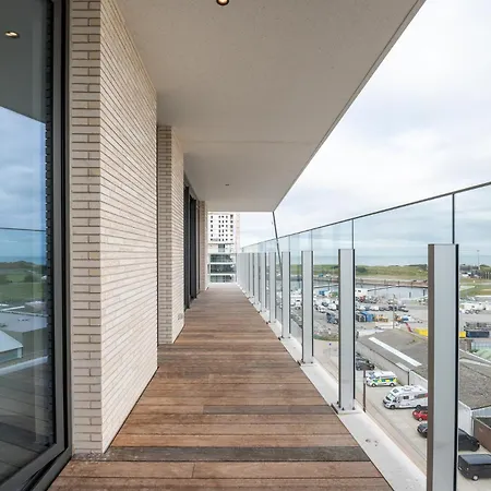 Luxurious New With Stunning Views * Ostend