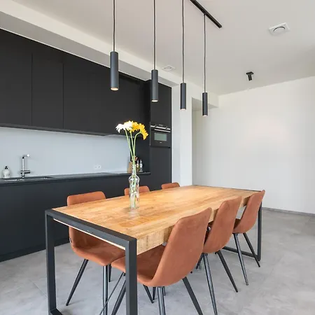 Апартаменты Luxurious New With Stunning Views Остенде